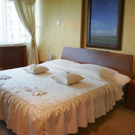 Panorama City Inn 스렘스키카를로브치 외부 사진