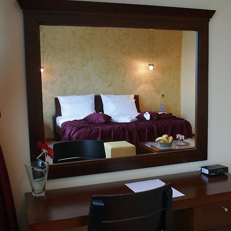 Panorama City Inn 스렘스키카를로브치 외부 사진