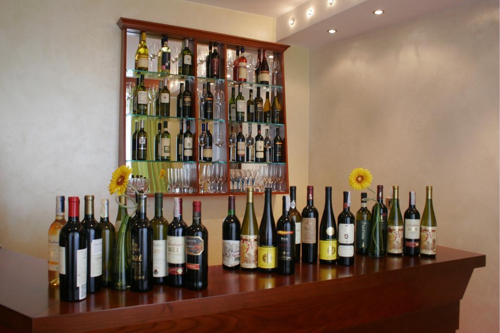Panorama City Inn 스렘스키카를로브치 외부 사진